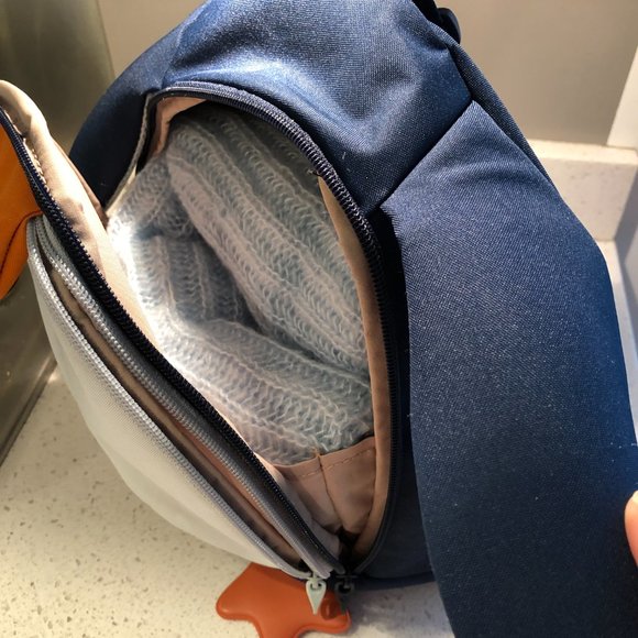 SOLD | Backpack | Children's size | Sammie's by Samsonite | Penguin - Picture 7 of 10